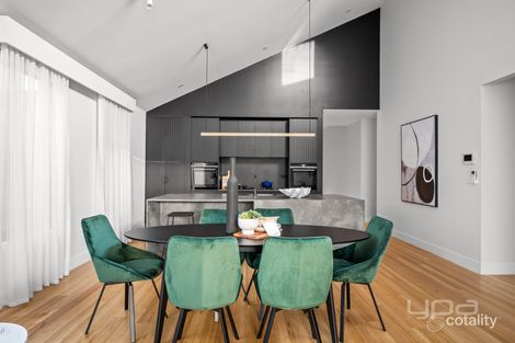 Property photo of 153 Bonds Lane Greenvale VIC 3059