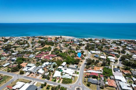 Property photo of 2/75 Leighton Road Halls Head WA 6210