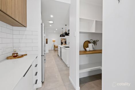 Property photo of 7 Mod Crescent Beaconsfield QLD 4740