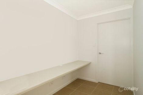 Property photo of 6 Nicol Way Walloon QLD 4306