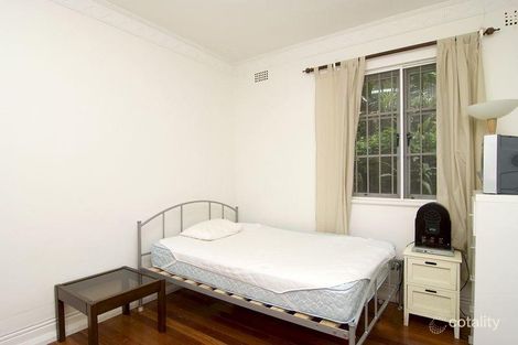 Property photo of 2/9 Esplanade Elizabeth Bay NSW 2011