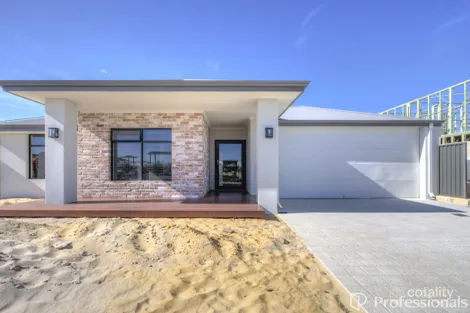 Property photo of 11 Solida Road Jindalee WA 6036