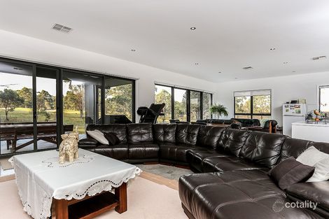 Property photo of 28 Angophora Drive Pokolbin NSW 2320
