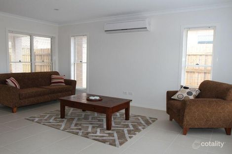 Property photo of 2/8 New Street Mount Lofty QLD 4350