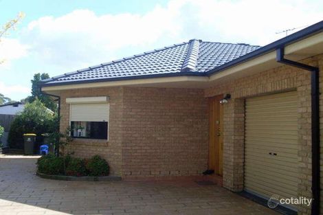 Property photo of 8 Pendle Way Pendle Hill NSW 2145