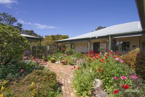 Property photo of 85 Punt Road Metung VIC 3904