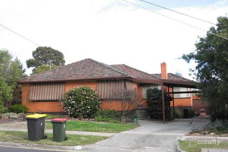 11 Ingleside Cres, Glen Waverley, VIC 3150