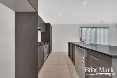 Property photo of 44 James Cook Drive Truganina VIC 3029