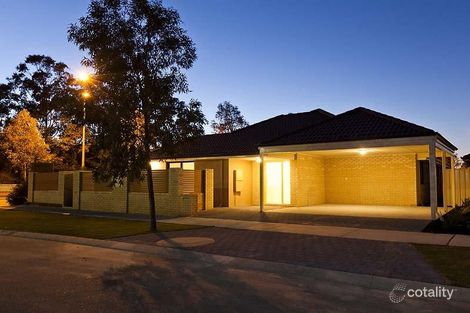 26 Verdant Cres, Seville Grove, WA 6112