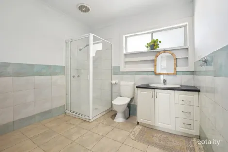 Property photo of 22 Juniper Crescent Thomastown VIC 3074