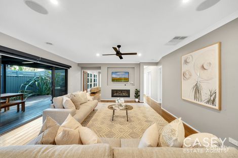 Property photo of 29 Sarton Link Pakenham VIC 3810