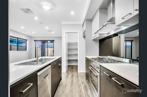 Property photo of 1 Ganesha Street Truganina VIC 3029