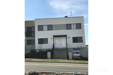Property photo of 54 Whitrod Avenue Casey ACT 2913
