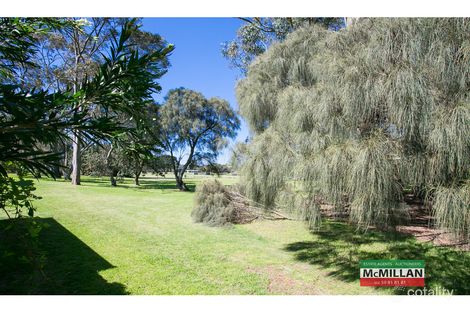 Property photo of 18 Ashenden Square Rosebud VIC 3939