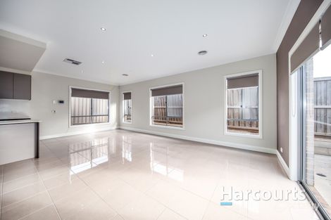 Property photo of 14 Caruana Crescent Harkness VIC 3337