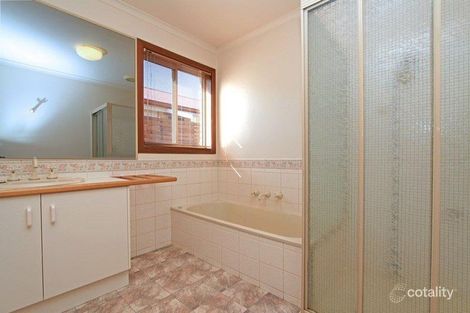 Property photo of 130 Third Avenue Rosebud VIC 3939