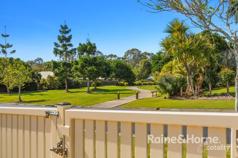 1/9 Suffolk Pde, Pottsville, NSW 2489