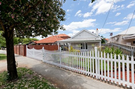 125 Scarborough Beach Rd, Mount Hawthorn, WA 6016