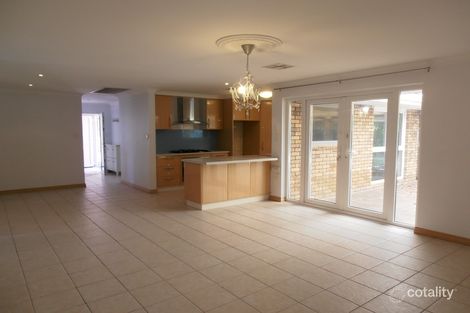 Property photo of 5 Dyson Close Leeming WA 6149