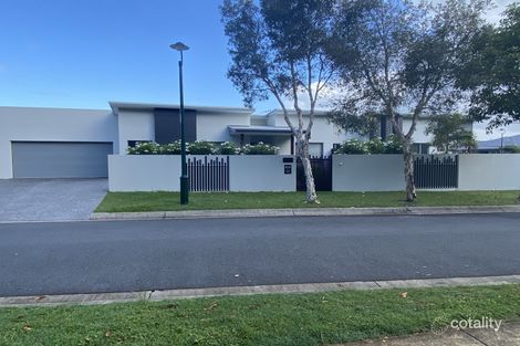 14 Sylvie St, Pelican Waters, QLD 4551