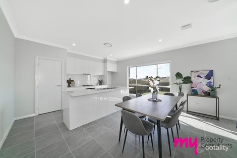 Property photo of 59 Bluebell Crescent Spring Farm NSW 2570