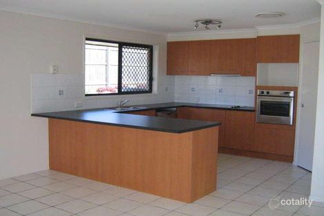 Property photo of 27 Chestnut Drive Flinders View QLD 4305