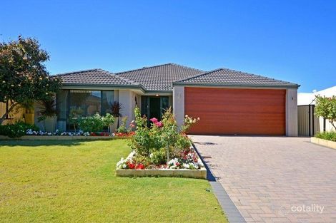 6 Hacienda Dr, Clarkson, WA 6030