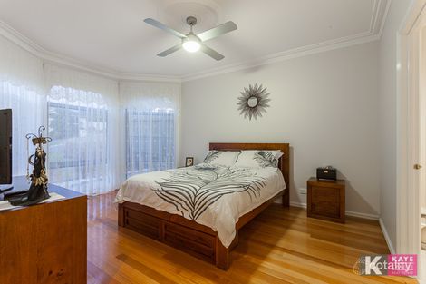 Property photo of 6 Northview Court Beaconsfield VIC 3807
