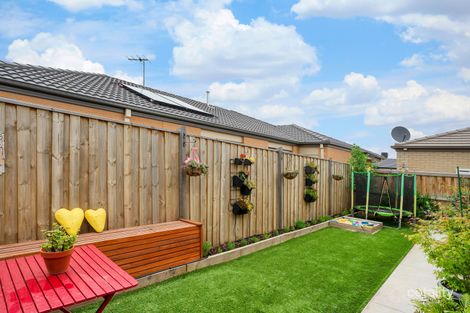 Property photo of 44 Papas View Wyndham Vale VIC 3024