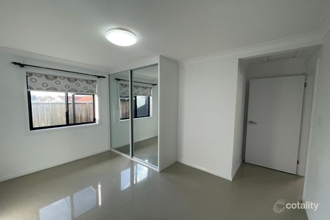 Property photo of 19 Hewison Avenue Green Valley NSW 2168