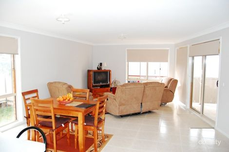 Property photo of 16 Middle Tree Close Hamlyn Terrace NSW 2259