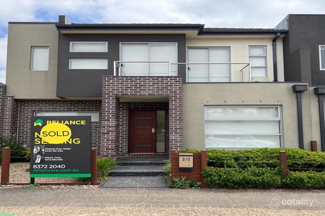 2/2 Great Barr Cres, Caroline Springs, VIC 3023