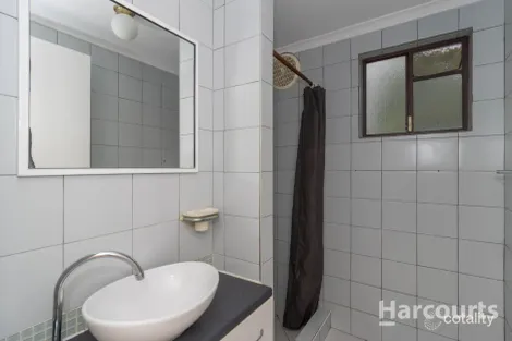 Property photo of 1/480 Esplanade Torquay QLD 4655