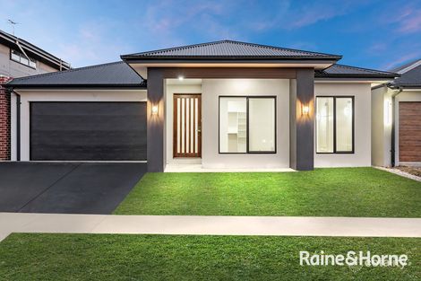 17 Yardi Way, Clyde North, VIC 3978