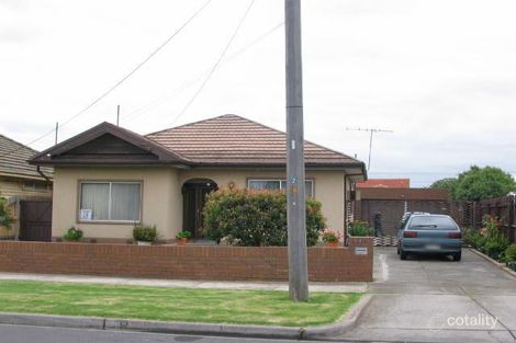 2 Emu Rd, Maidstone, VIC 3012