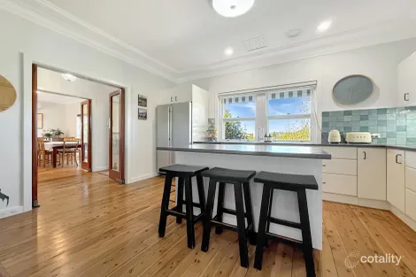 Property photo of 41 Wombat Street Young NSW 2594