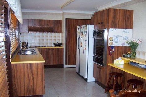 Property photo of 1 Muir Place St Andrews NSW 2566
