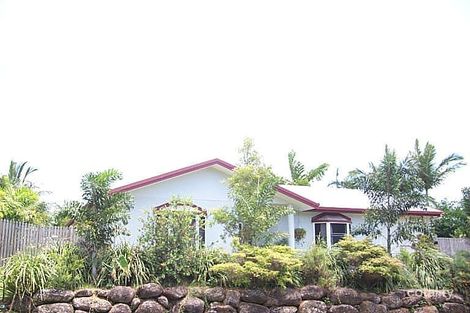 17 Rosewood Cl, Redlynch, QLD 4870