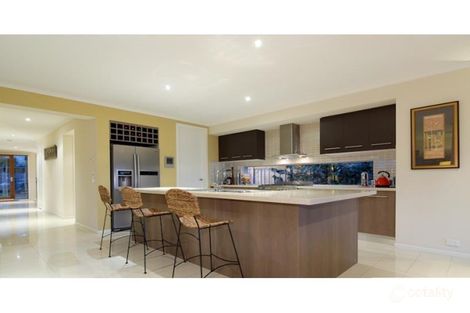 Property photo of 13 Flinders Court Cranbourne North VIC 3977