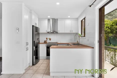 Property photo of 22 Broad Place Kambah ACT 2902