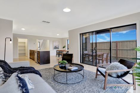 Property photo of 75 Chi Avenue Keysborough VIC 3173