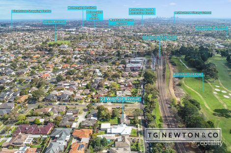Property photo of 23 Windsor Avenue Mount Waverley VIC 3149