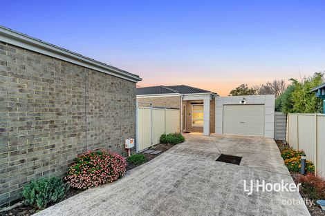 Property photo of 3/8 Marseilles Way Point Cook VIC 3030