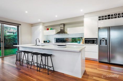Property photo of 26 Dalgety Drive Ascot Vale VIC 3032