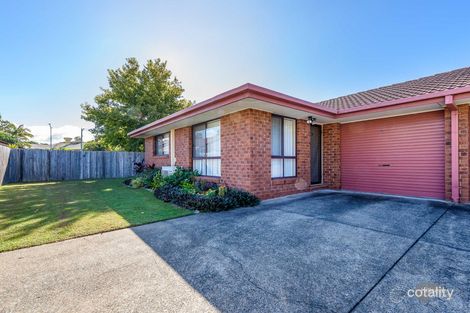 2/5 Hentdale Ct, Labrador, QLD 4215