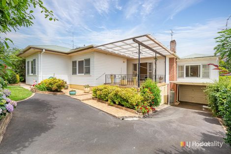 2 Girraween Cres, Bega, NSW 2550