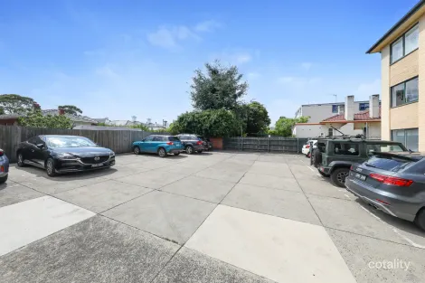 Property photo of 5/3 Ellesmere Road Windsor VIC 3181