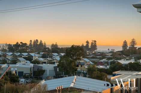 Property photo of 48 Moran Court Beaconsfield WA 6162