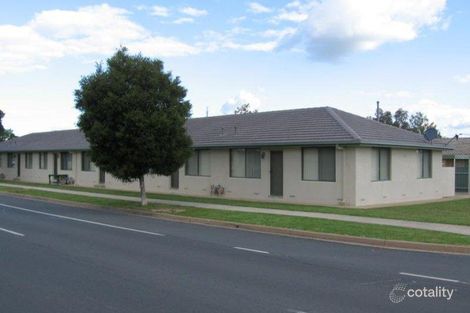 Property photo of 2/502 Alldis Avenue Lavington NSW 2641