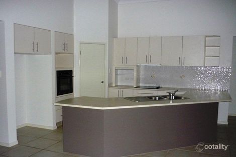 Property photo of 36 Essen Place Oxenford QLD 4210